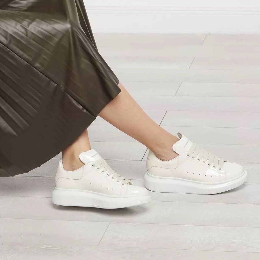 Alexander McQueen Oversized Hawthron lace-up White Leather