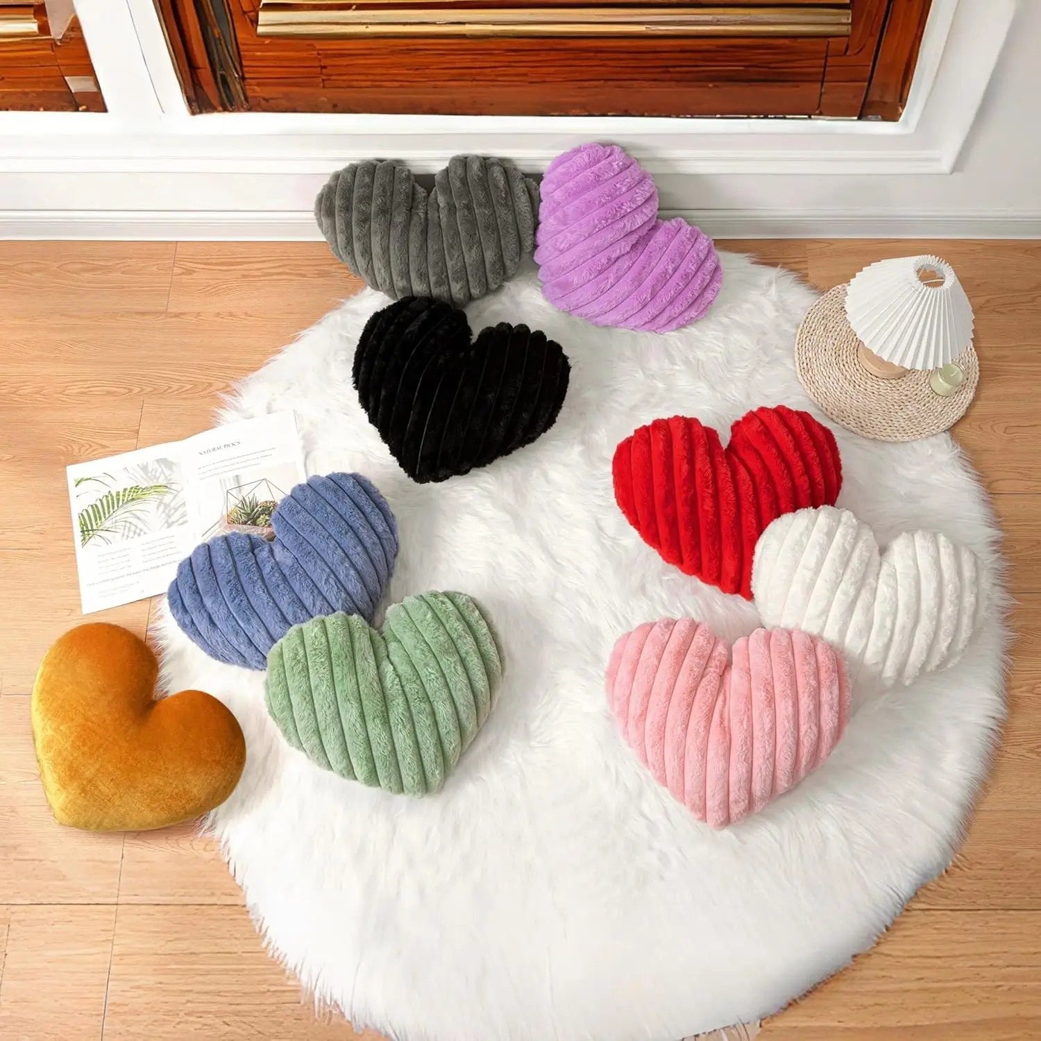 Heart Throw Pillows, Heart Shaped Soft Fluffy Faux Fur Cute Pillows for Women Valentine Anniversary Couch Bed Bedroom Room Home Decor Aesthetic