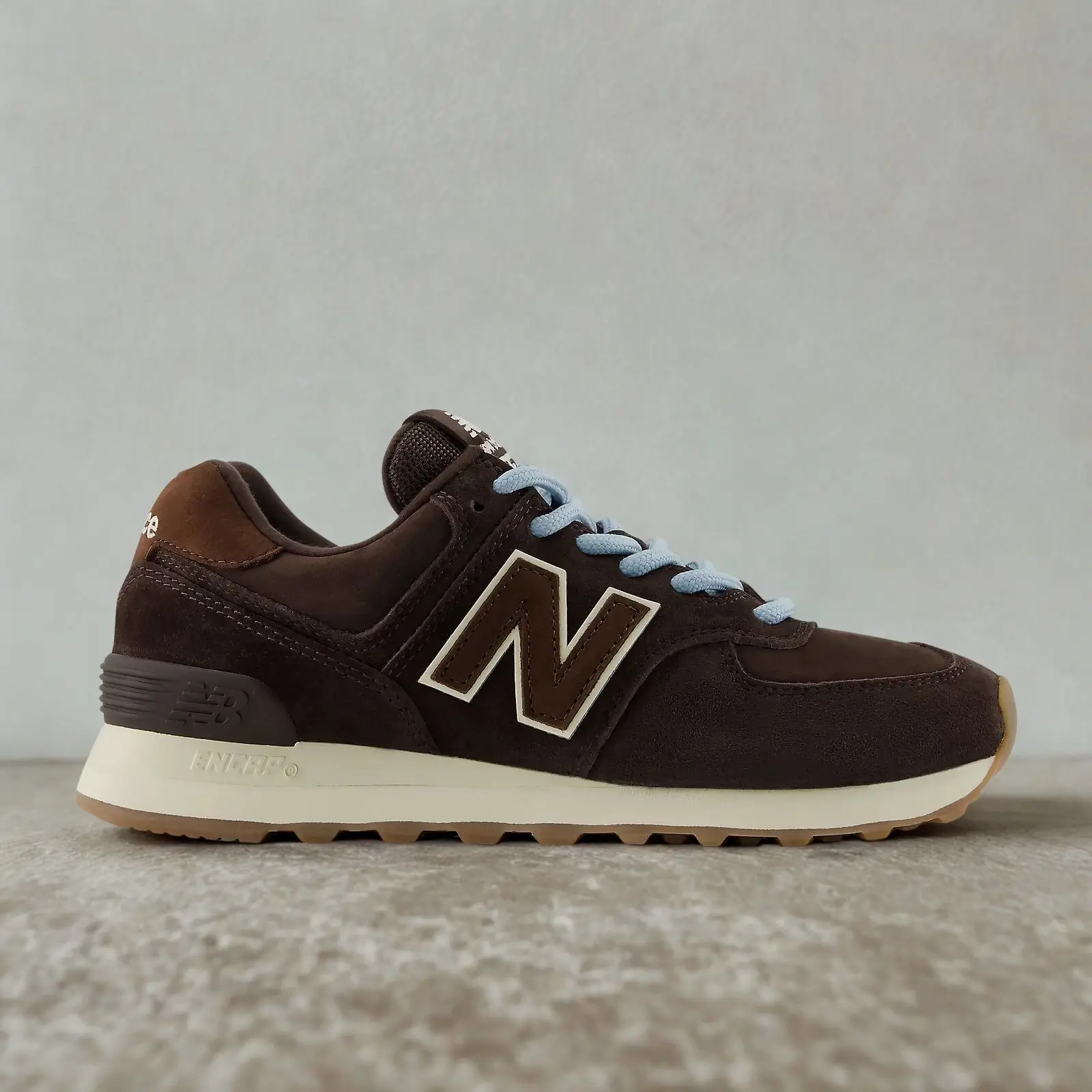 New Balance 574 Brown