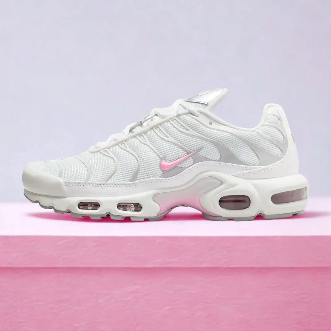 Nike Air Max Plus White Pink