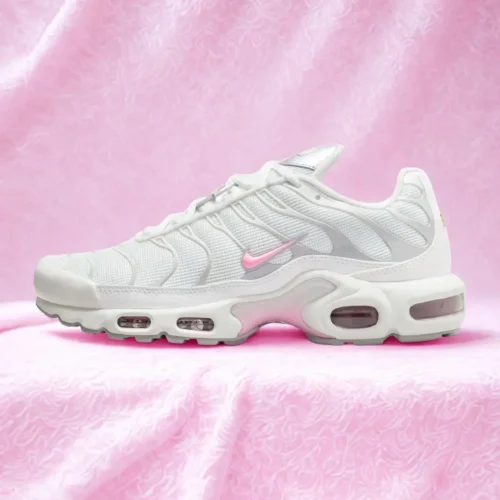 Nike Air Max Plus White Pink